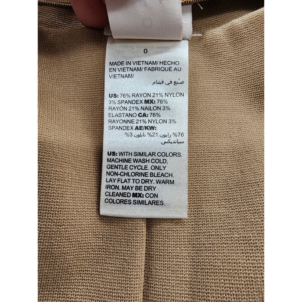 Chicos Brigitte Slim Leg Pants Tan Beige Pull On Stretch Trousers Womens SZ 0/4 - Picture 9 of 13